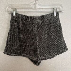 ASOS Gray Elastic Waist Soft Chenille Short Size 4 Petite